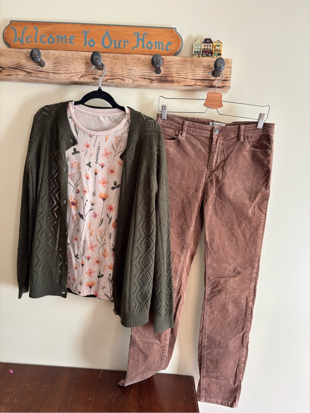 Curated Mini Fall Cottagecore Bundle - Picture 16 of 16
